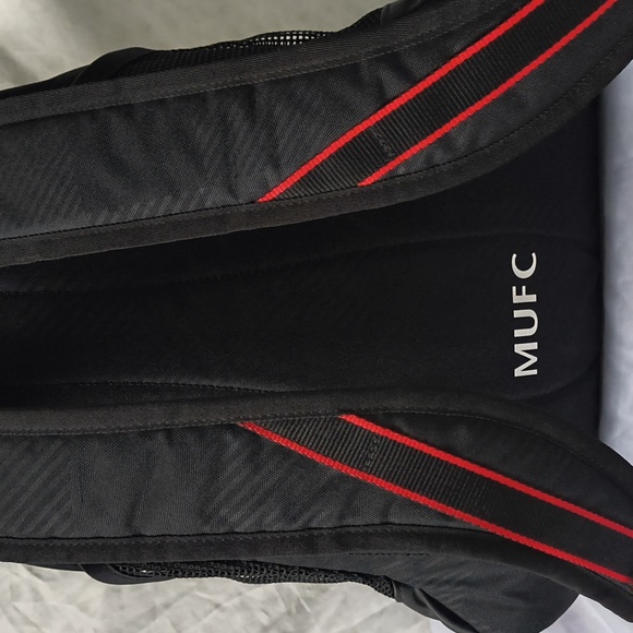 Nike Manchester United Black/Red/White Backpack - Picture 5 of 11